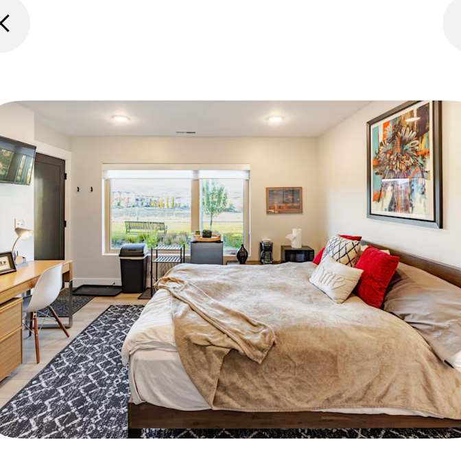 Lauren's room