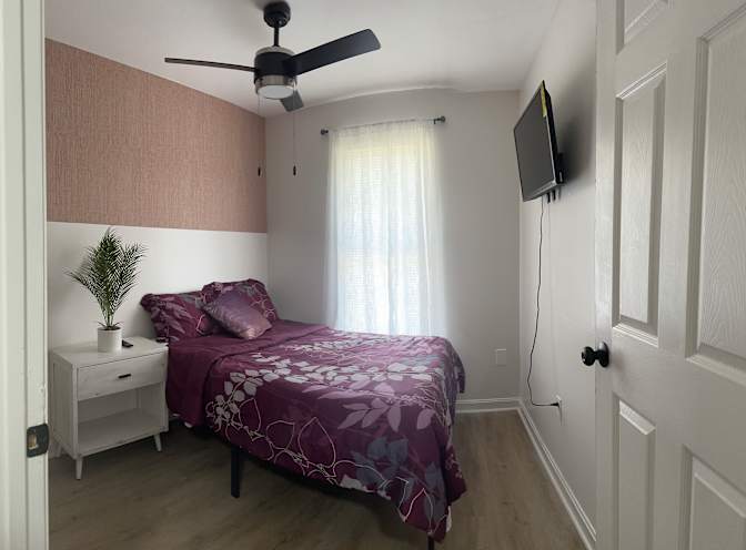 Antoinette's room