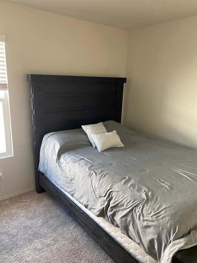 Loren's room