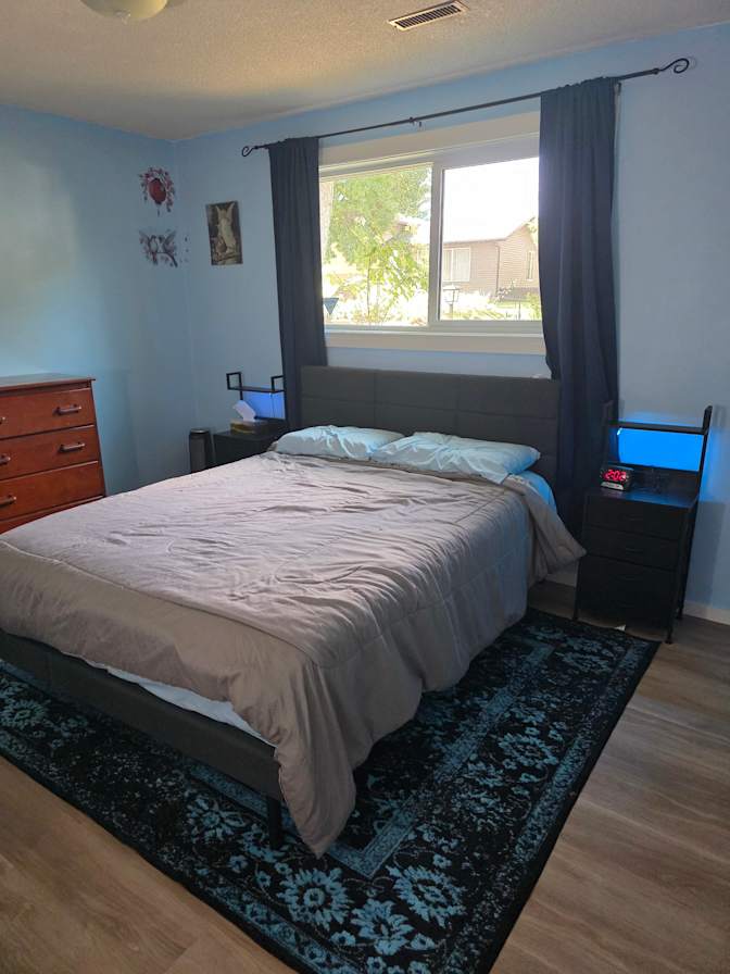 Vickianne Caswell's room