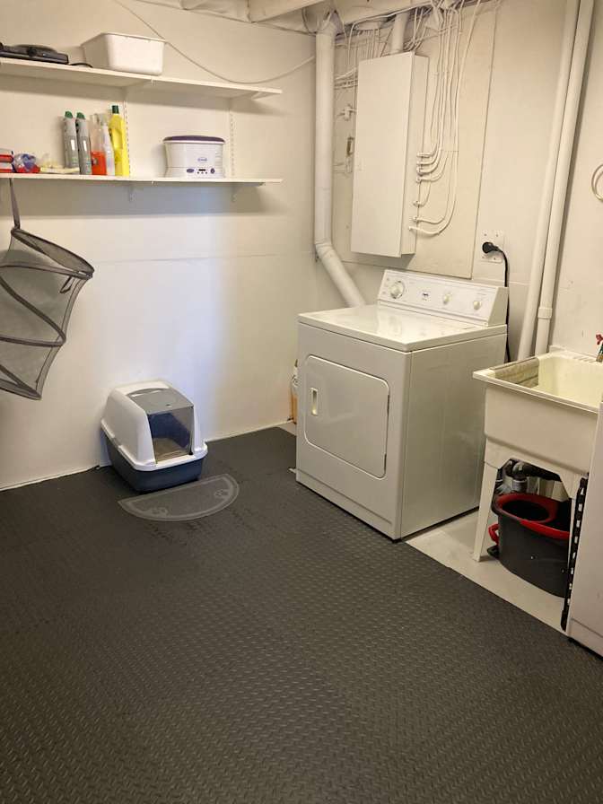 Gayle Brain's room