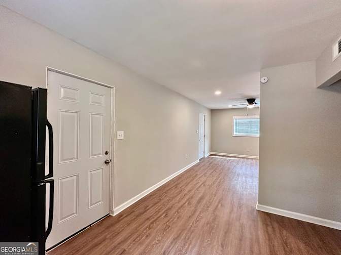 Alcove Rooms's room