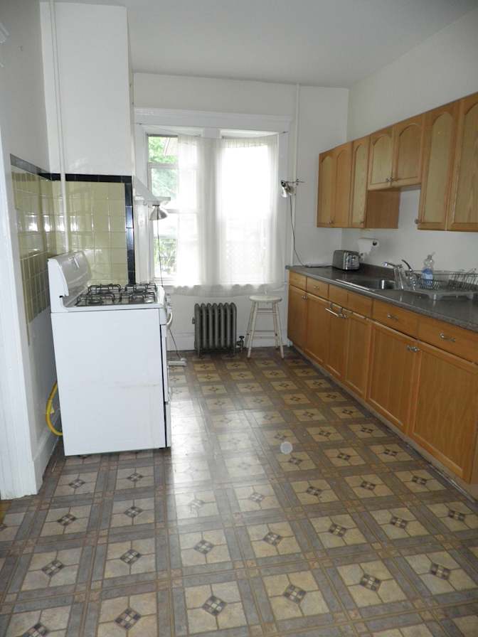 ioannis's room