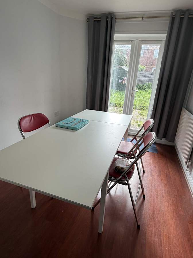 andrew zhao's room