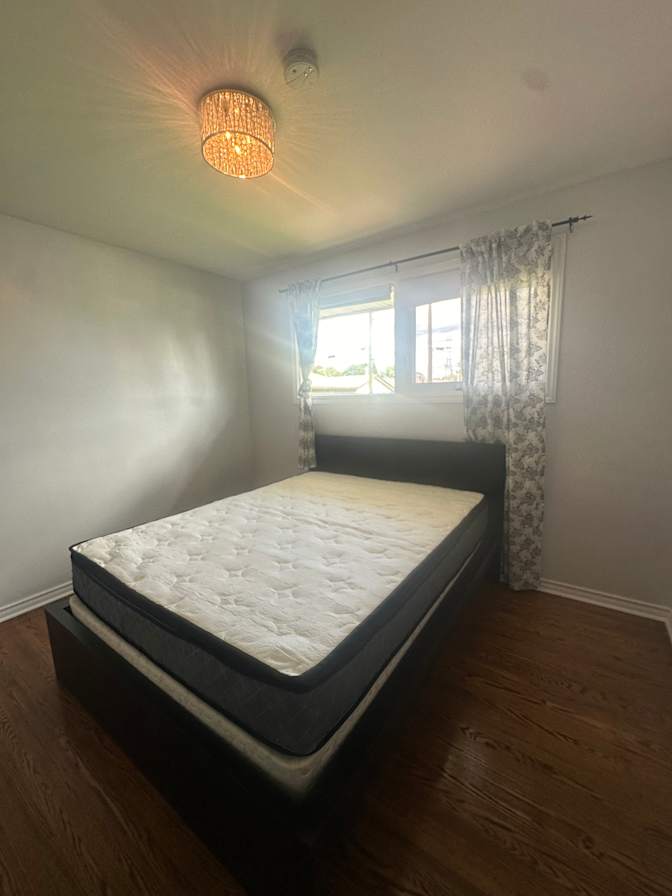 Kim's room