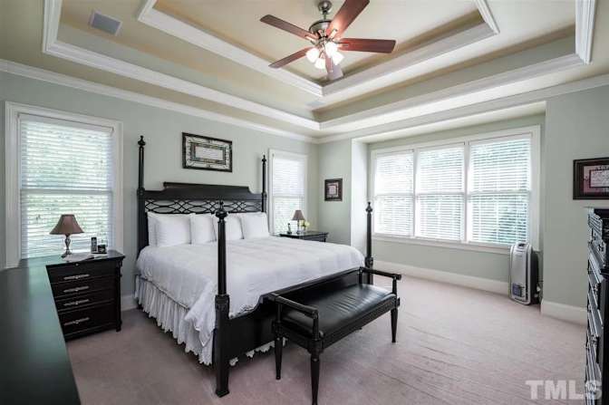Alcove Rooms's room