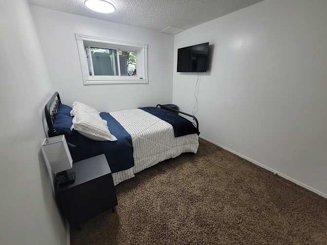 Kenda's room