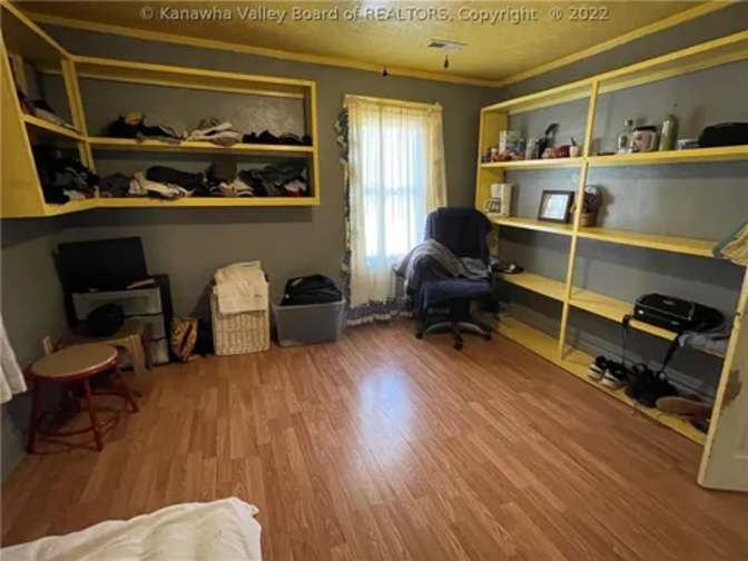 Kate's room