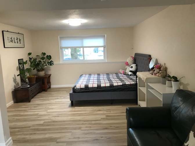 Gloria Lee's room
