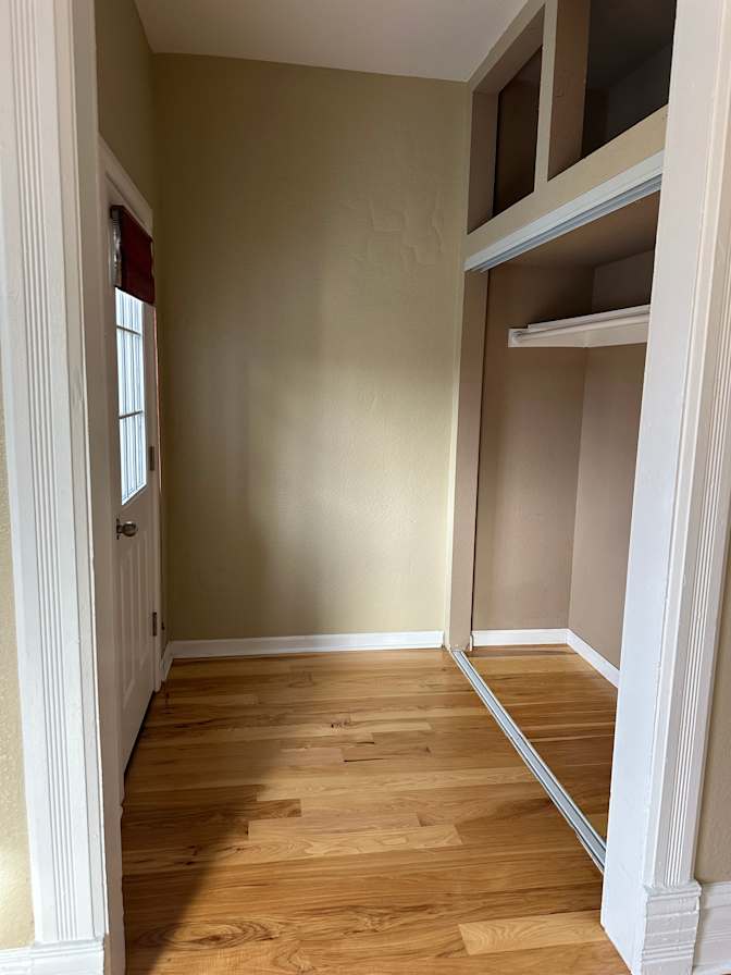 Vivian's room