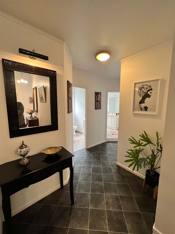 Elmer's room