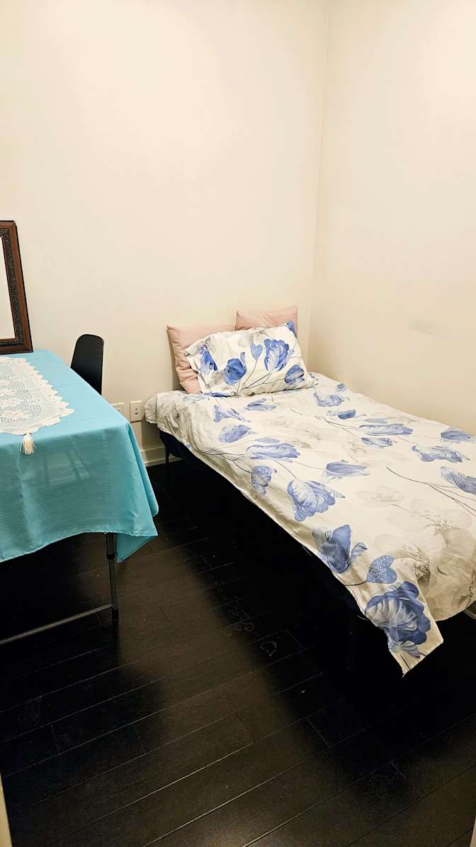 Vik's room