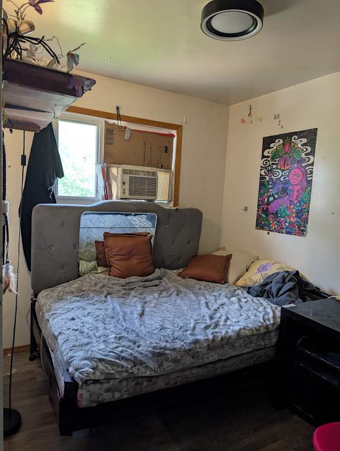 ANDREA's room
