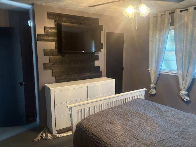 Tracy's room