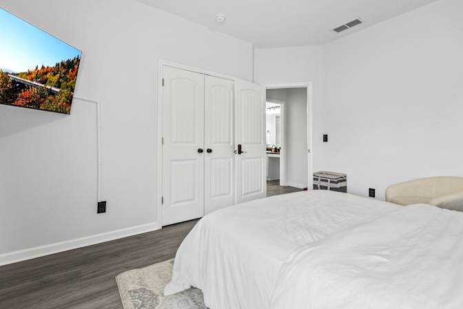 Legacy Duo's room