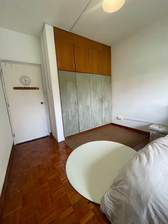 Naomi's room