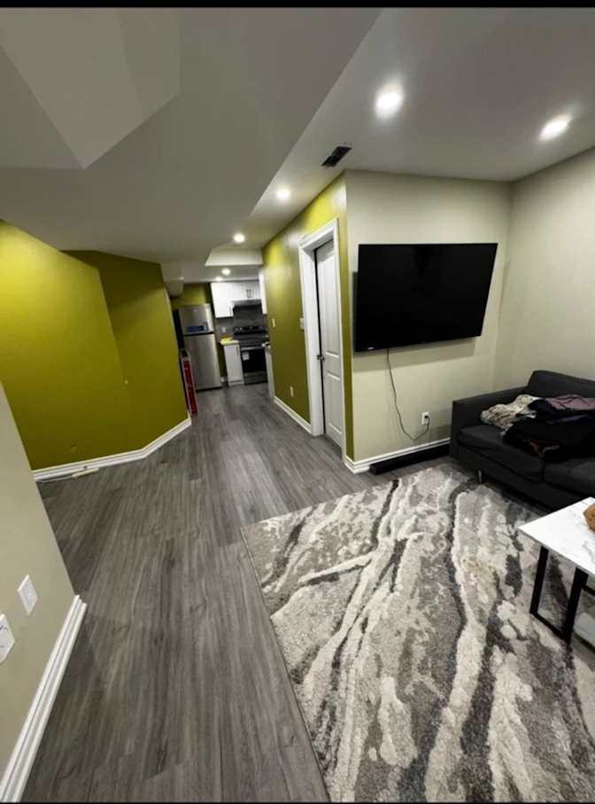 kayode's room