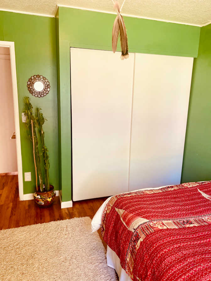 Mari's room