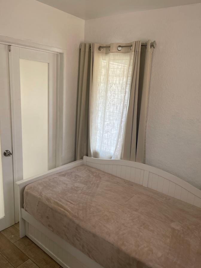 Amalia Rosas's room
