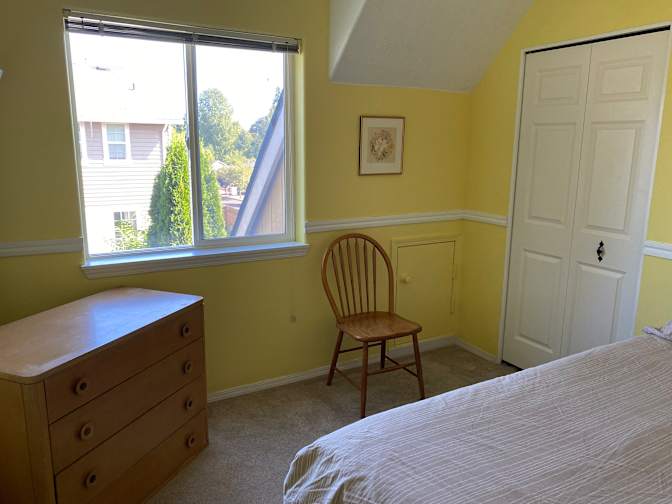 Linda's room