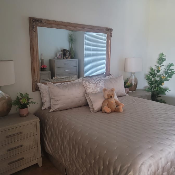 SW Henderson's room