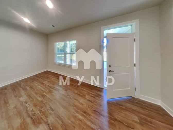 Alcove Rooms's room