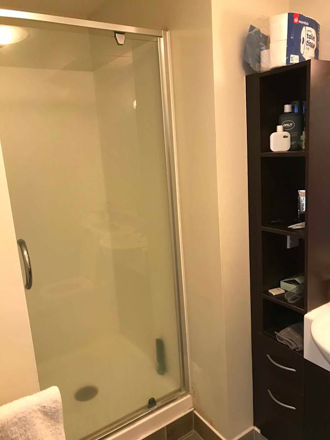 Ronnie PAGUIA's room