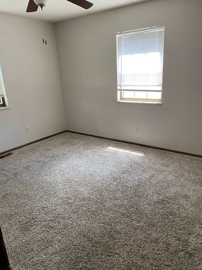 carolyn's room