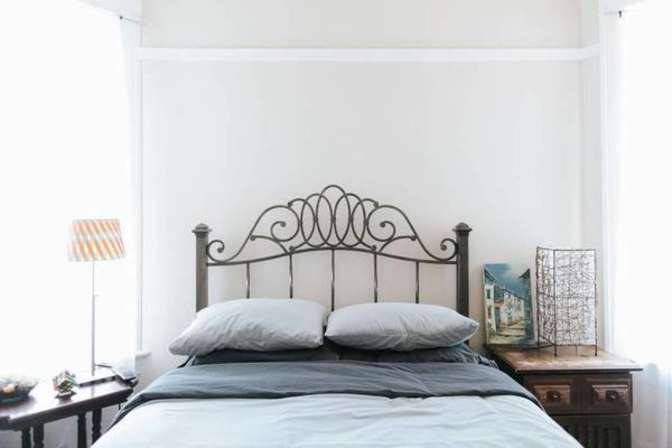 NOPA Room for rent's room