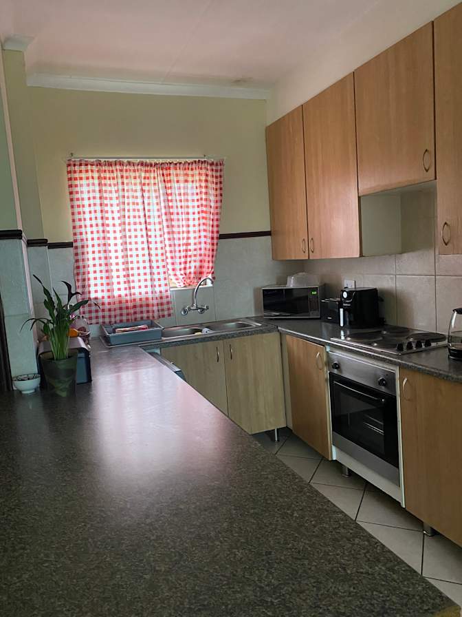 RiRi Nkuna's room