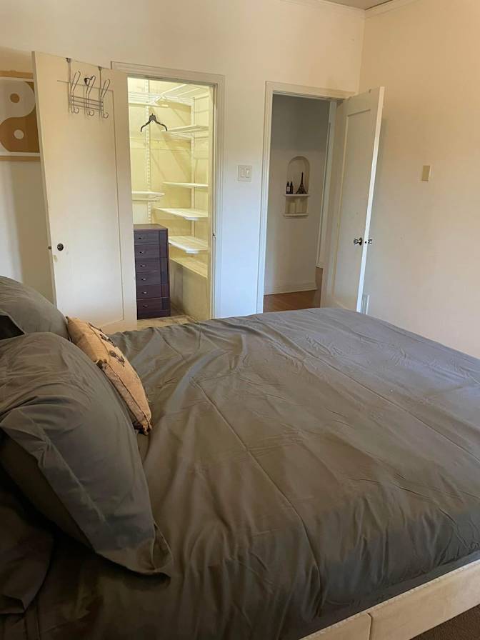 Hailey Sullivan's room