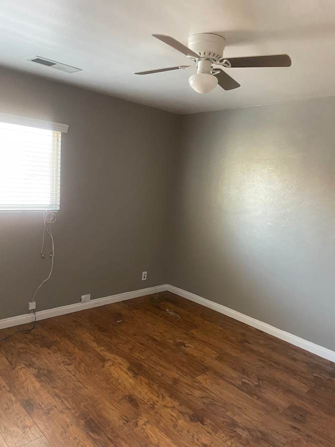 Maricela Linares's room