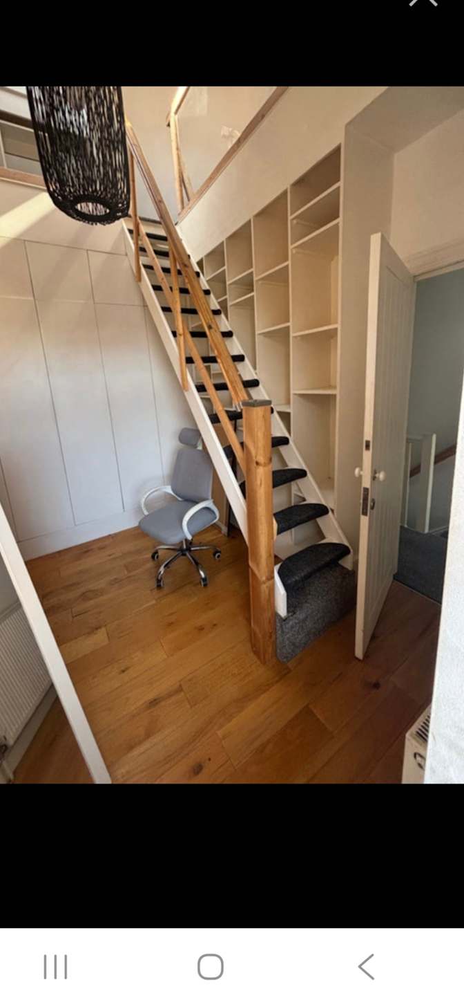 Ali's room