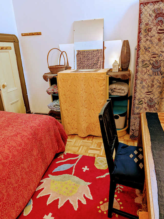 Melissa's room