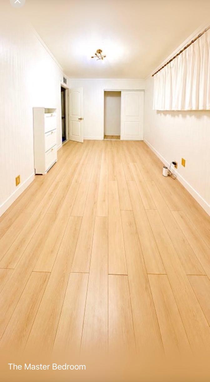 Anh Nguyen's room