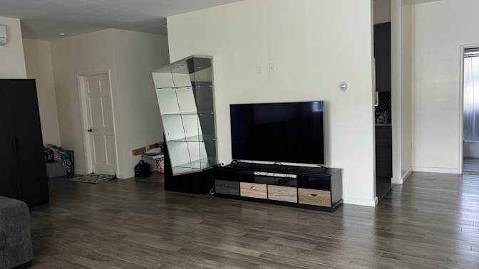 BROOKLYN APARTMENT SHARE LONG OR SHORT TERM's room