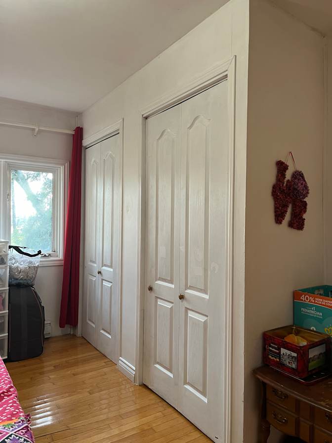 Rental property's room