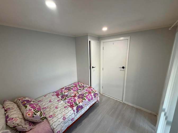 Ava's room