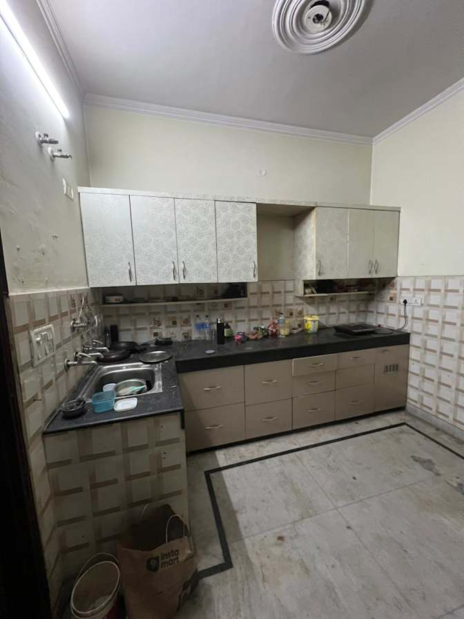 Mukesh's room