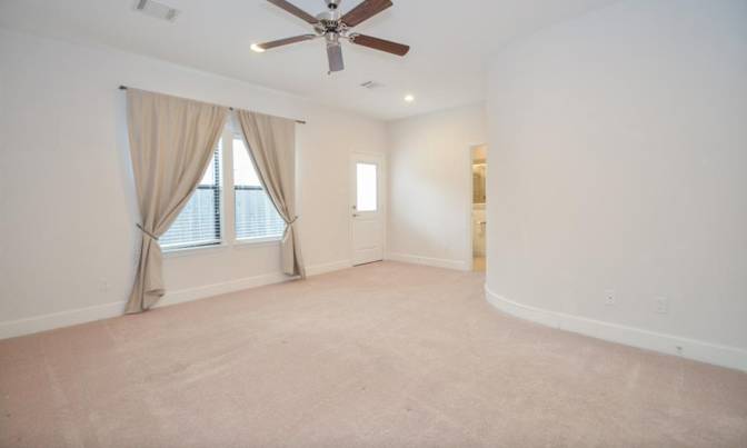 Ali's room