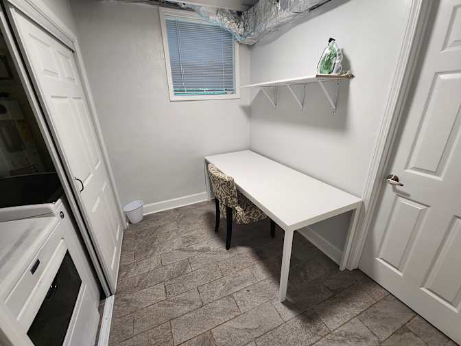 CL&C Property Management and Consulting's room