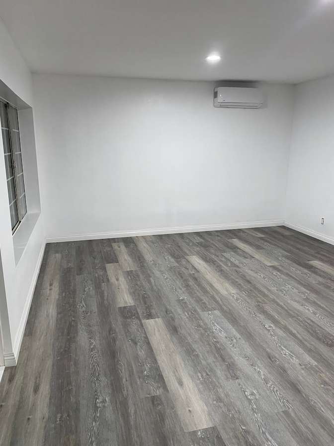 Diane Contreras's room
