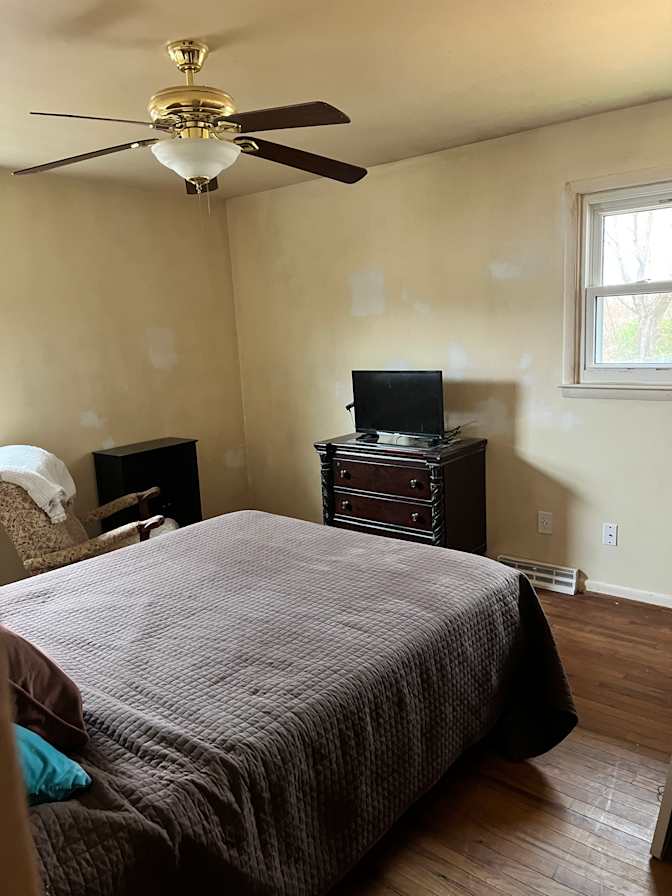 Alan's room