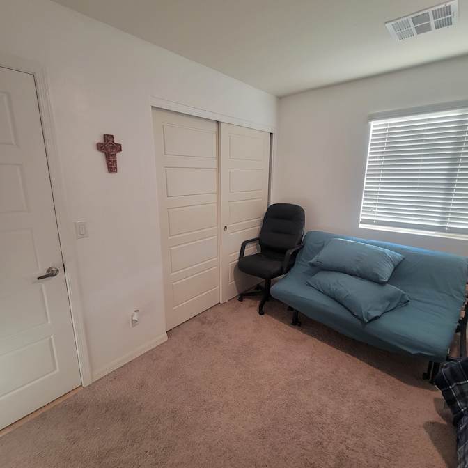 scott anderson's room