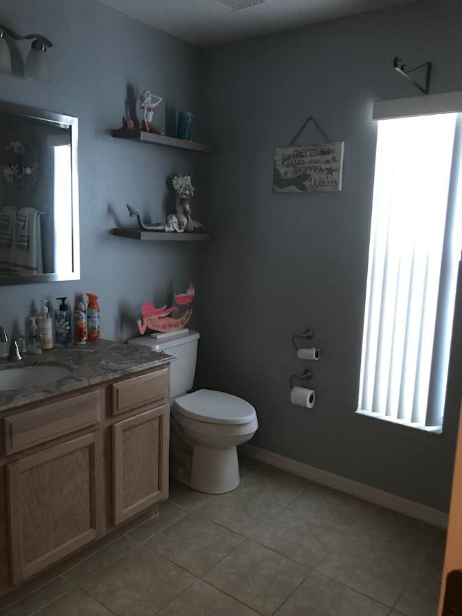 Gail's room