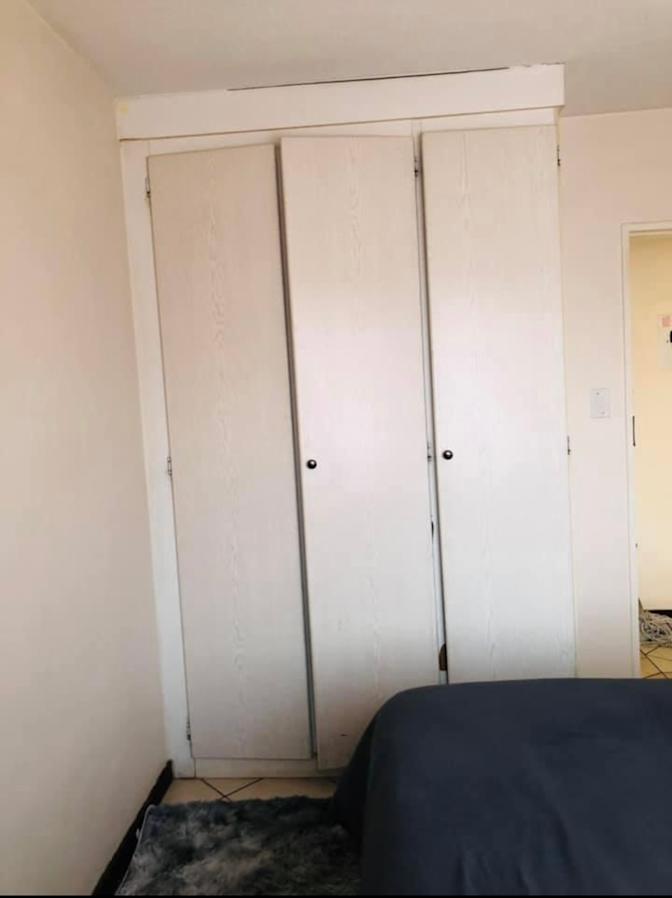 Dinah's room