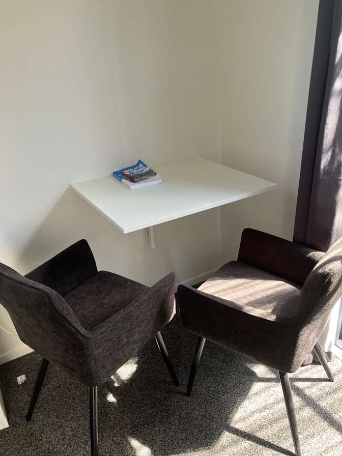 Bec Falconer and Bevan Haswell's room