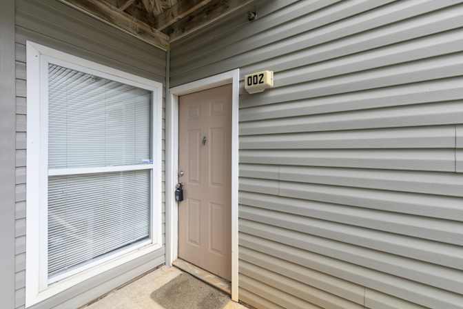 Alcove Rooms's room