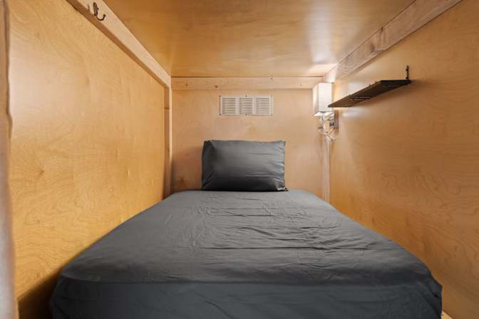 Nik's room
