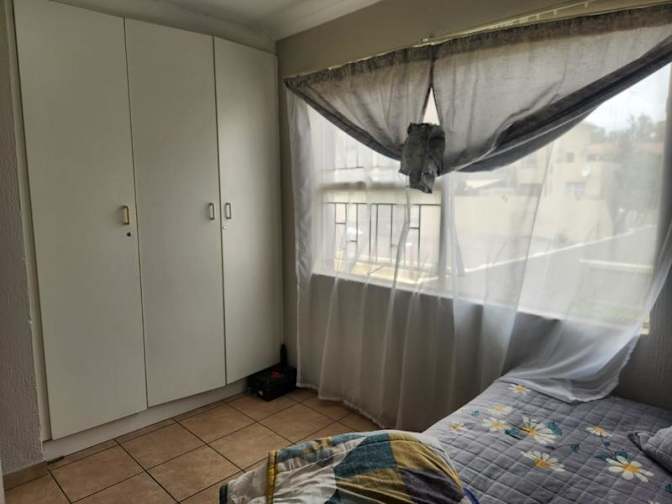 Nontobeko's room